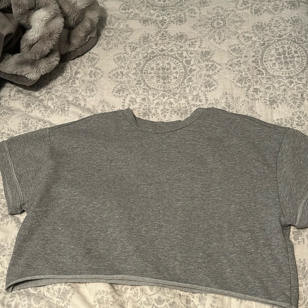Gray oversized crop top
